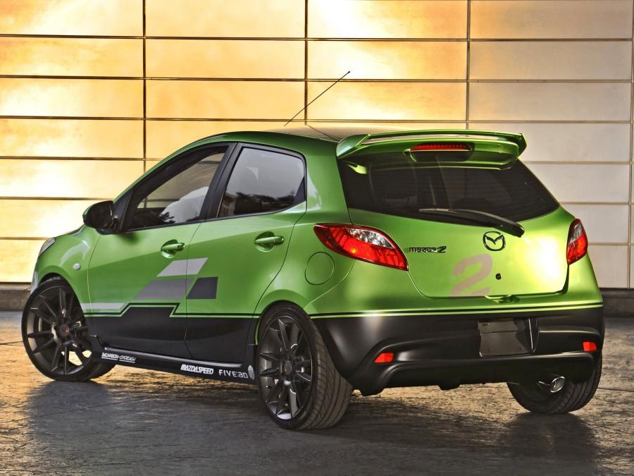  Mazda2 by 3D Carbon 2011 года  (фото 3 из 4)